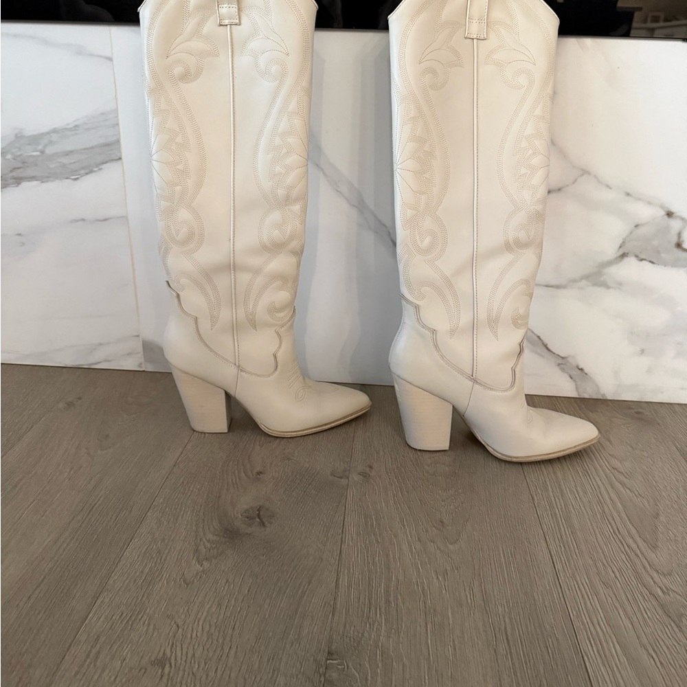 Steve Madden Lasso Boots – Bone | Knee-High Western